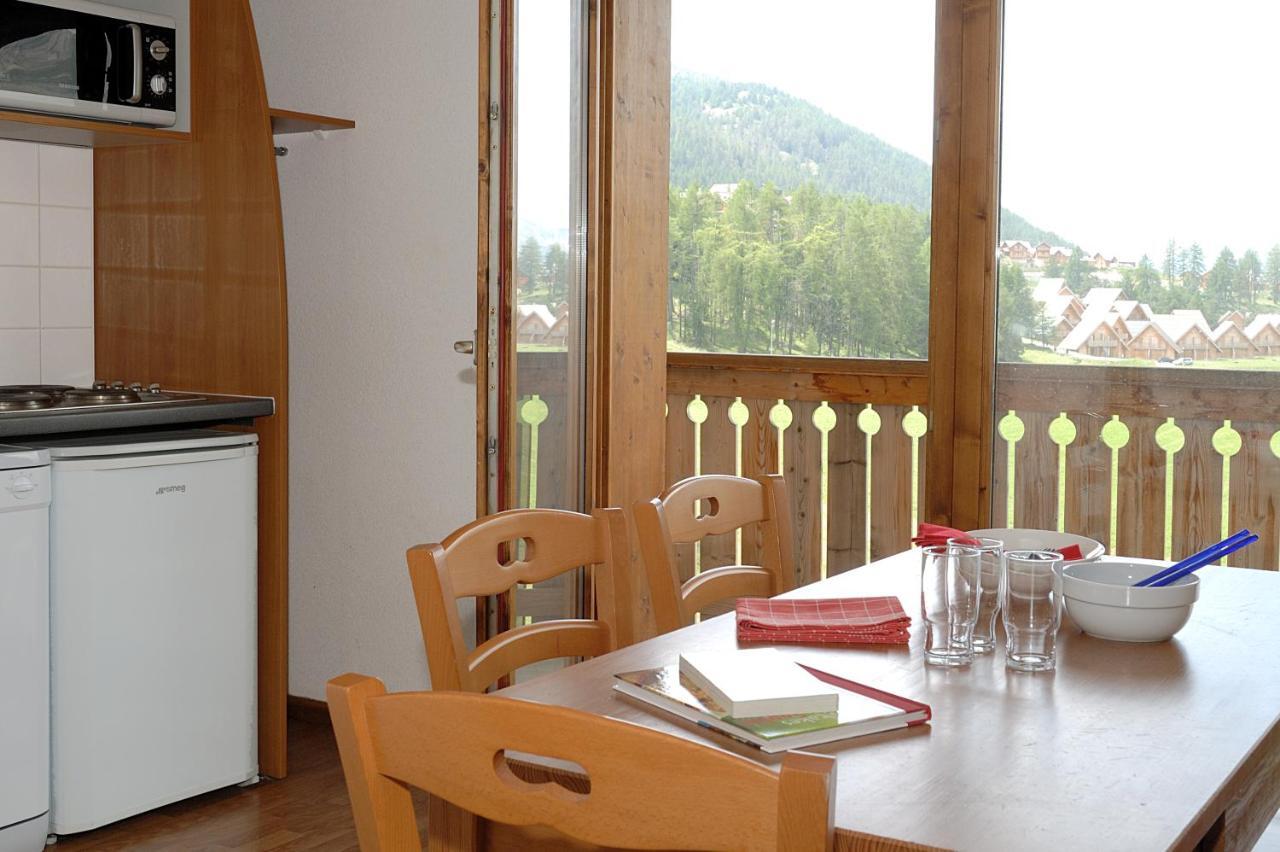 Madame Vacances Residence La Crete Du Berger Agnières-en-Dévoluy Стая снимка